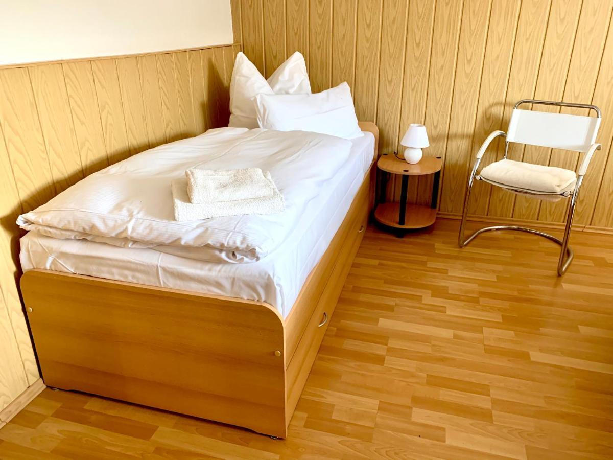 Ferienwohnung Fuerstenwalde Spree Ketschendorf Esterno foto